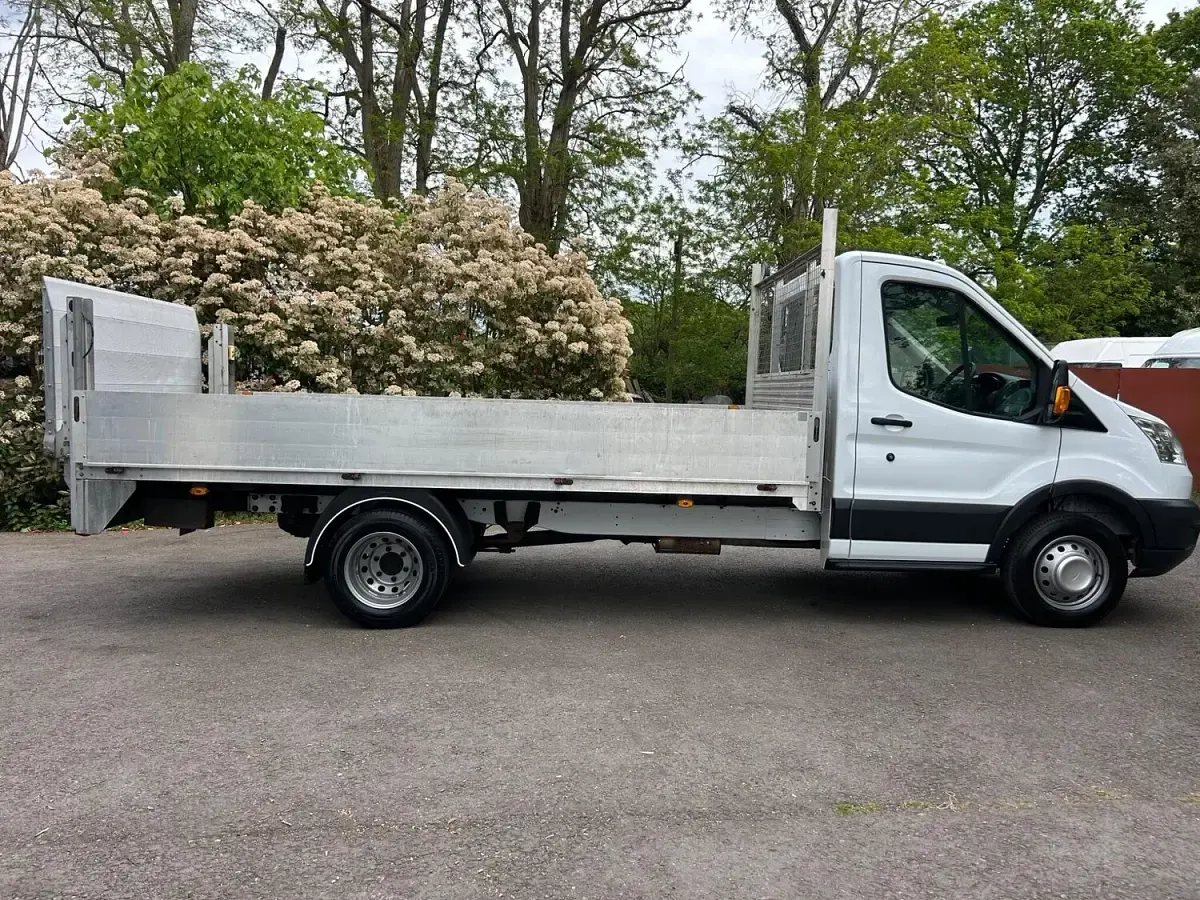 Used Ford Transit 125 HP (91 kW) 2016 White Van