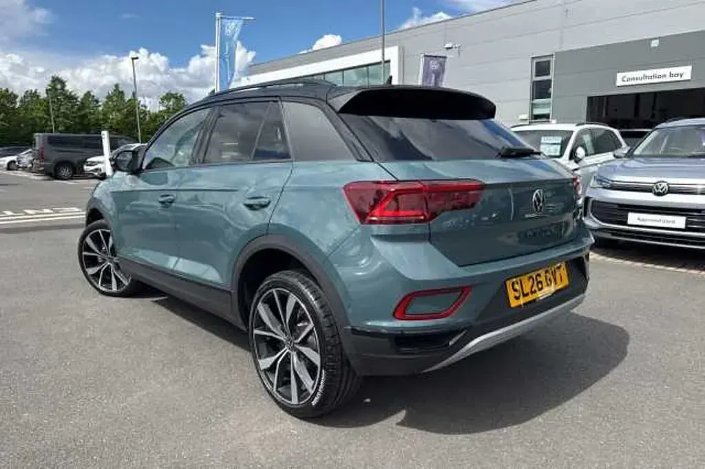 New VW T-Roc 150 HP (110 kW) 2026 SUV