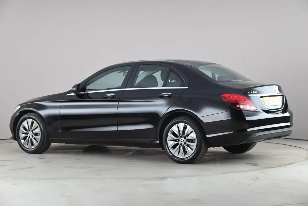 Begagnad Mercedes C200 SE 2018 Svart Sedan