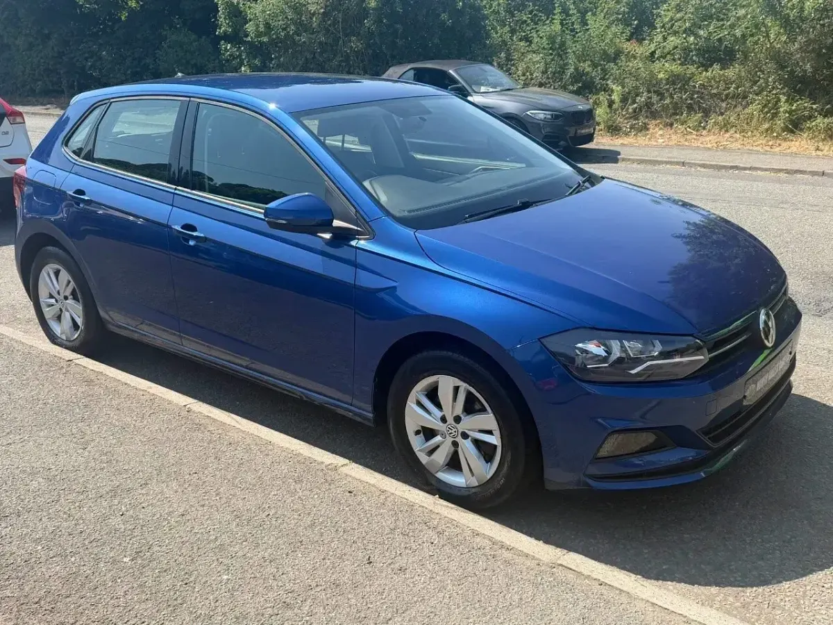 Used VW Polo SE 95 HP (69 kW) 2019 Blue Hatchback