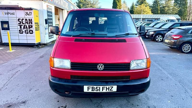 Used VW Transporter 78 HP (57 kW) 2001 Red Van