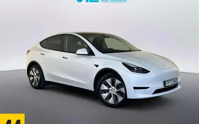 Used Tesla Model Y Standard Range 219 kW (299 HP) 2024 SUV