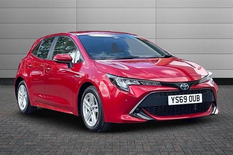 Red Used 2020 Toyota Corolla Hatchback | £13,299 (Fair price) - Image 1/3