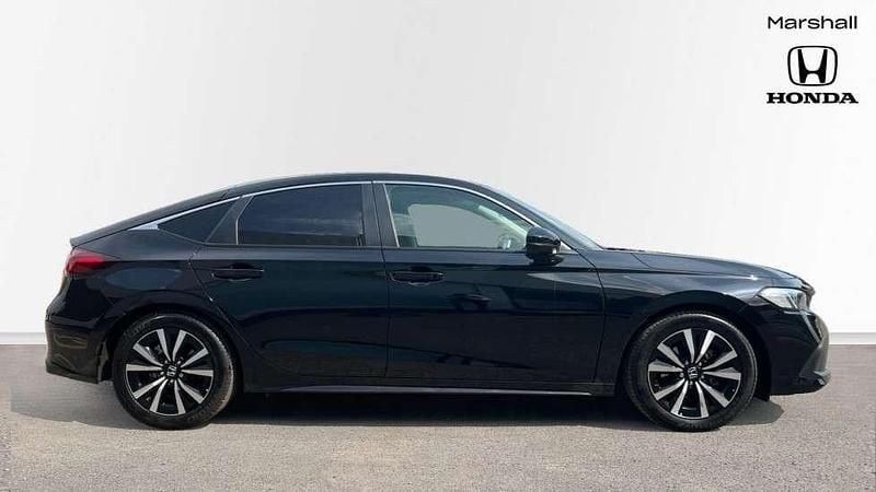 Used Honda Civic Elegance 182 HP (133 kW) 2025 Premium paint  crystal black  Hatchback