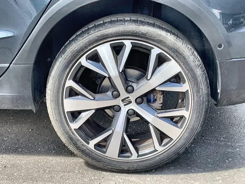 Used Seat Arona Xperience Lux 2022 Midnight black SUV
