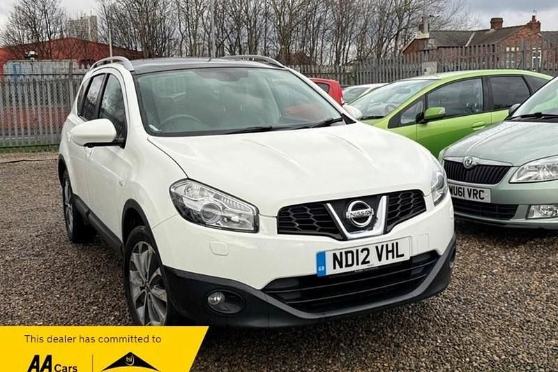Used Nissan Qashqai +2 Tekna 117 HP (86 kW) 2012 White SUV