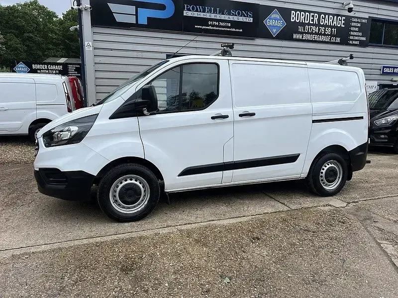 Usado Ford Transit Custom 105 CV (77 kW) 2018 Blanco Van