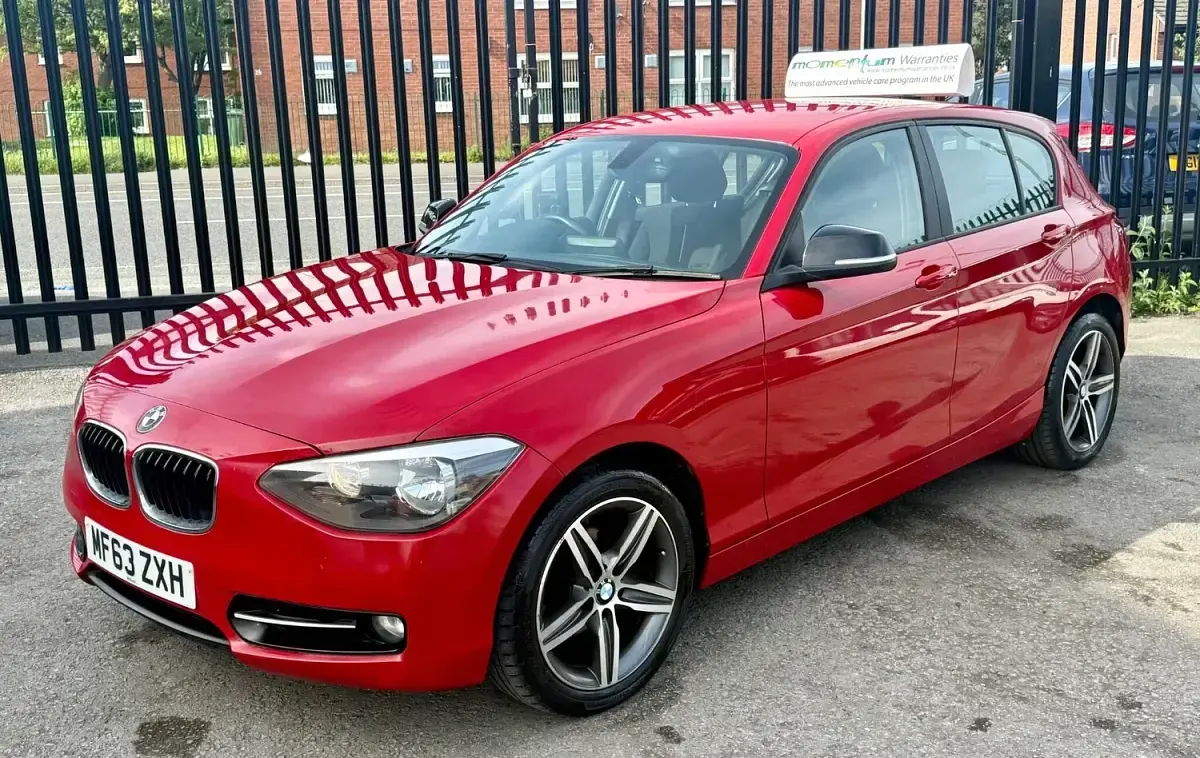 Used BMW 116 Sport Line 2013 Red Hatchback