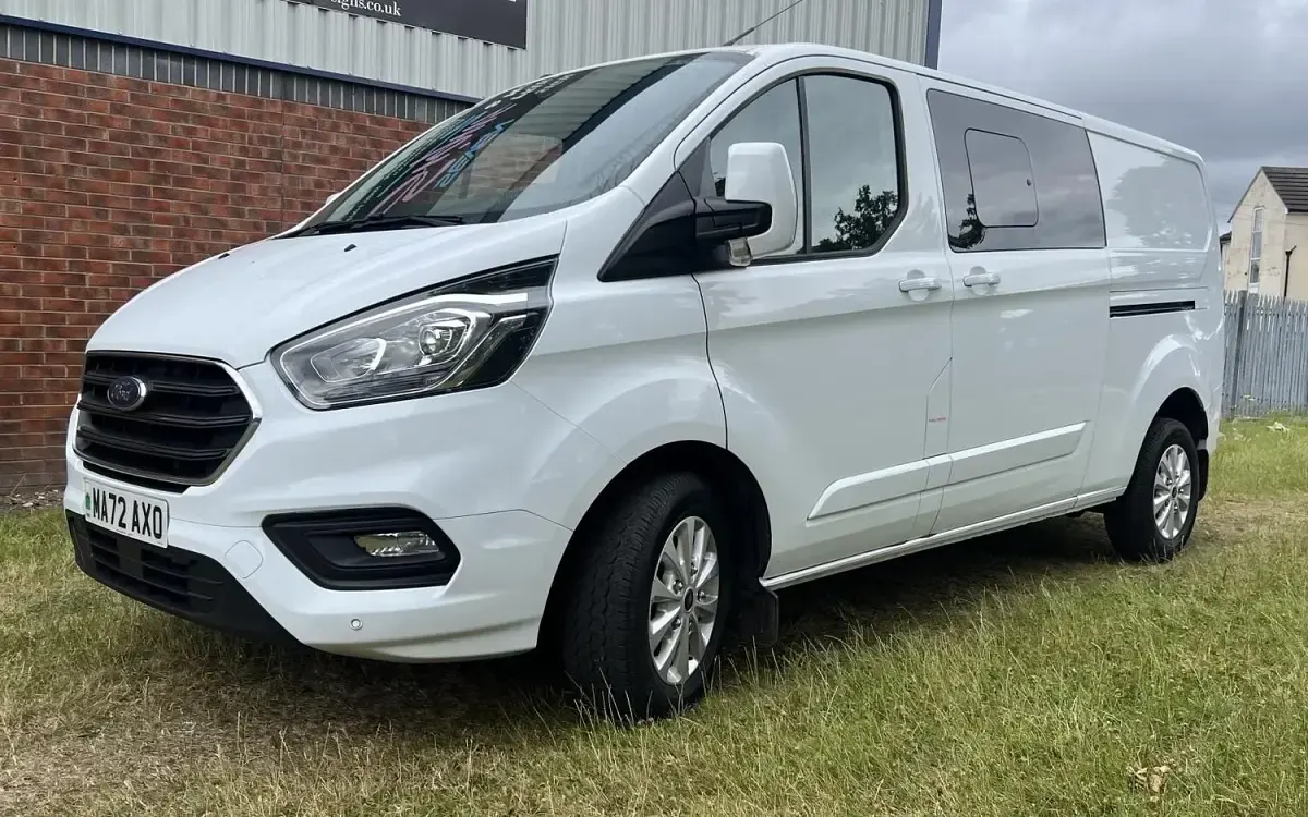 Used Ford 300 Limited 130 HP (95 kW) 2022 White Estate