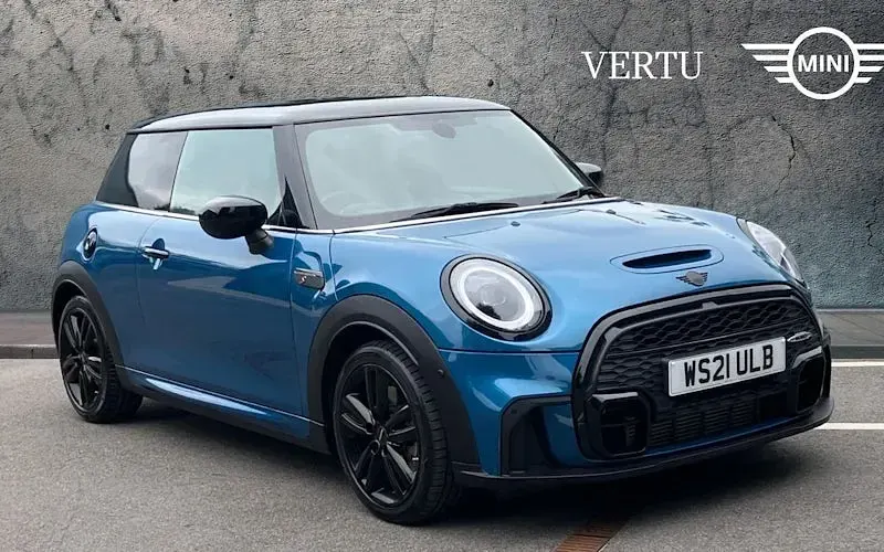Used Mini Cooper S Comfort 178 HP (130 kW) 2021 Hatchback