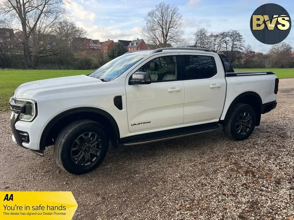 Begagnad Ford Ranger Wildtrack 2024 Vit Pickup