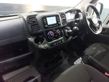 New Citroën Relay 2025 White Van