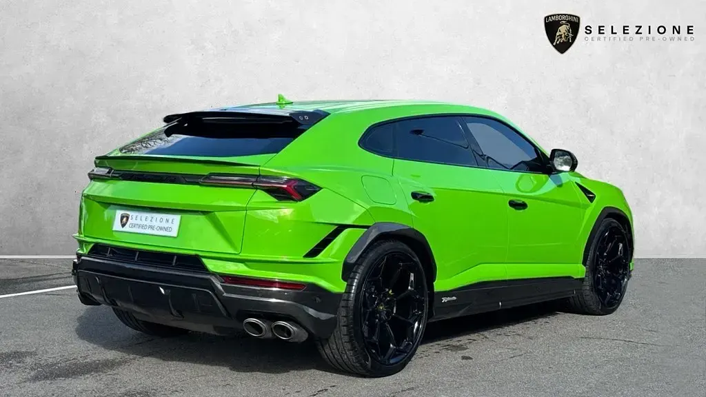 Used Lamborghini Urus 666 HP (489 kW) 2024 Green SUV