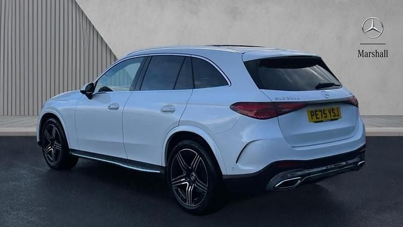 Used Mercedes GLC220 AMG line 197 HP (144 kW) 2025 Manufaktur opalite white bright