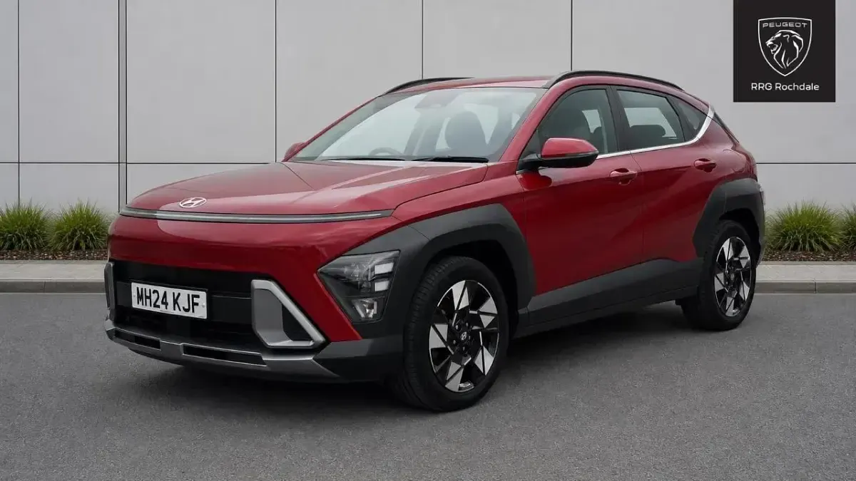 Used Hyundai Kona Advanced 139 HP (102 kW) 2024 Red SUV