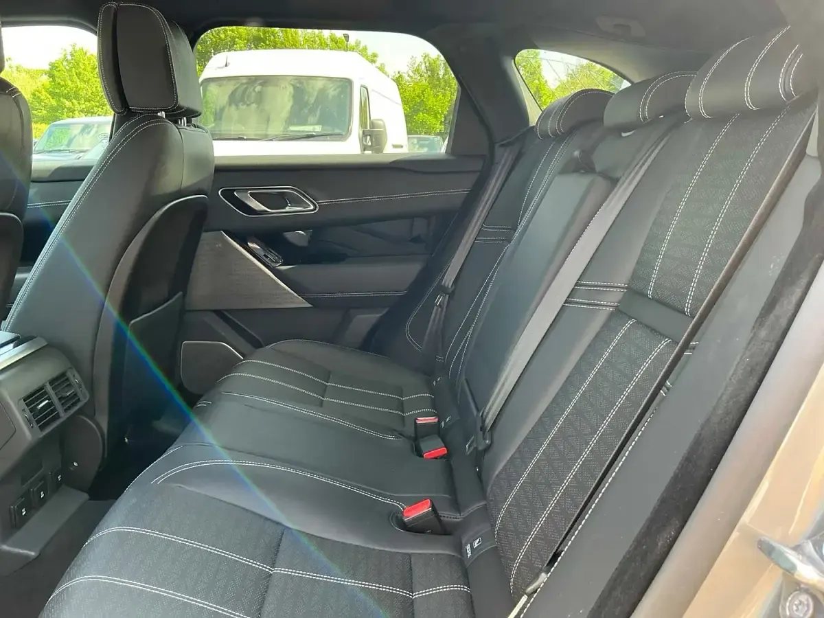 Used Land Rover Range Rover Velar HSE Dynamic 2019 Silver SUV