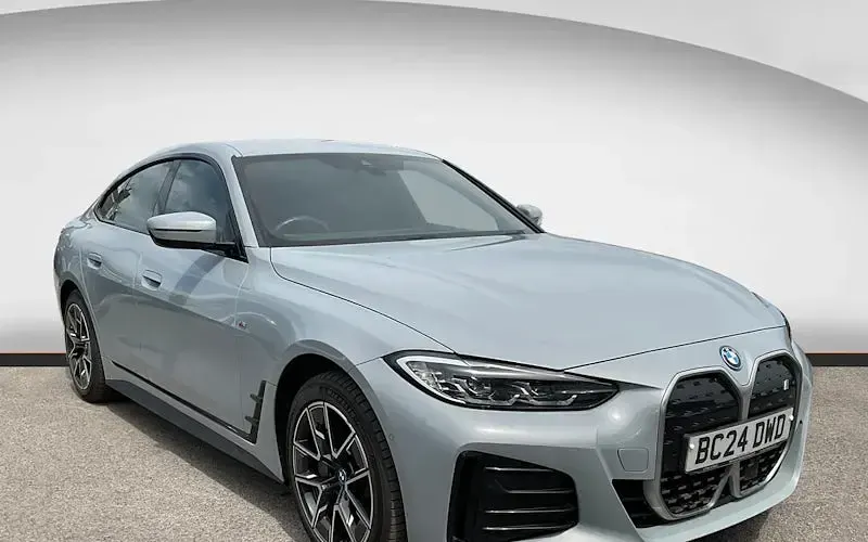 Begagnad BMW i4 M Sport 250 kW (340 HK) 2026 Sedan