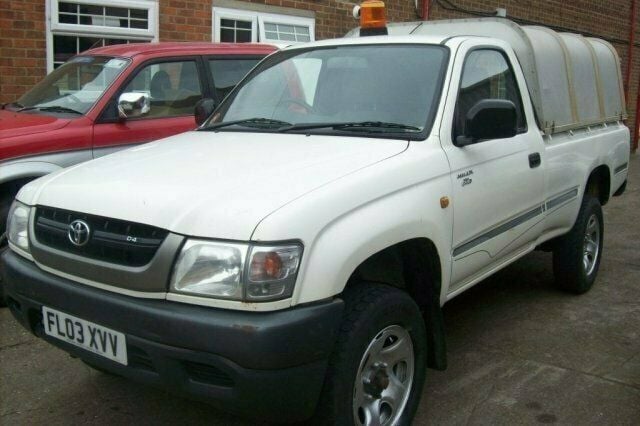 Used Toyota HiLux 2003 Pickup