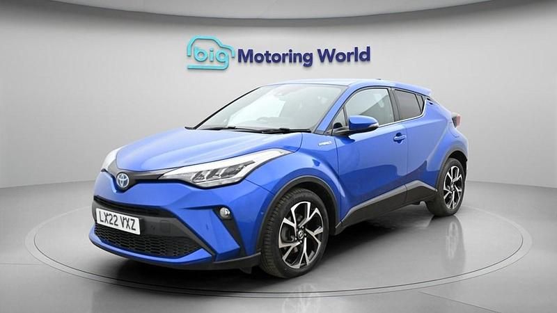 Used Toyota C-HR Design 122 HP (89 kW) 2022 Blue SUV