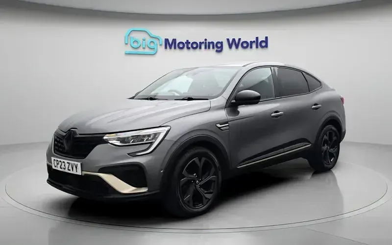 Used Renault Arkana Engineered 145 HP (106 kW) 2023 Grey SUV