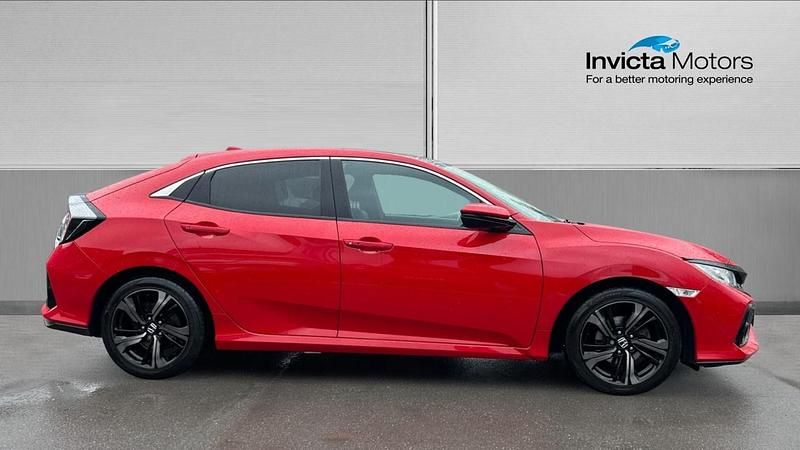 Used Honda Civic EX 129 HP (94 kW) 2017 Red Hatchback