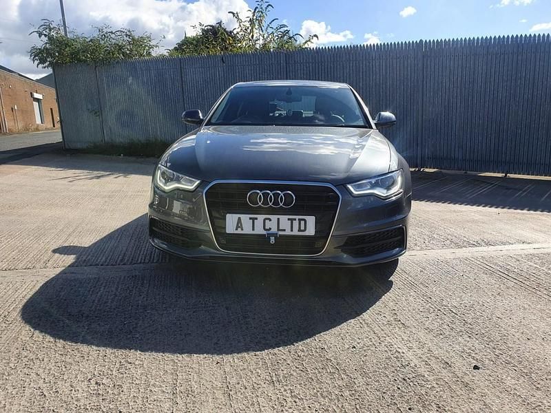 Usado Audi A6 S-Line 2014 Cinzento Sedan
