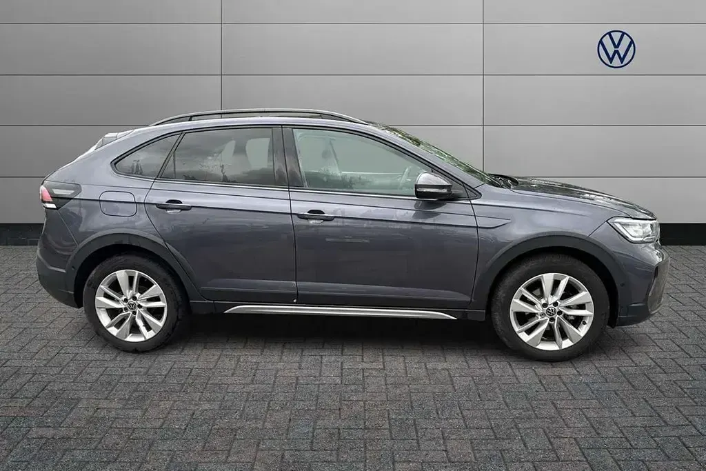 Begagnad VW Taigo Match 115 HK (84 kW) 2025 Grå SUV