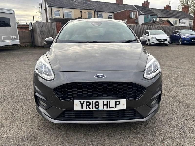 Used Ford Fiesta ST-Line 125 HP (91 kW) 2018 Grey Hatchback