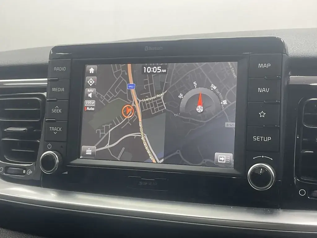 Used Kia Stonic 118 HP (86 kW) 2020 Red SUV