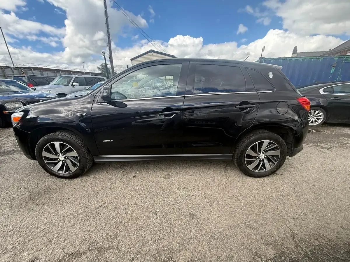Used Mitsubishi ASX 114 HP (83 kW) 2014 Black SUV