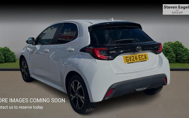 Used Toyota Yaris Hybrid Design 116 HP (85 kW) 2026 Hatchback