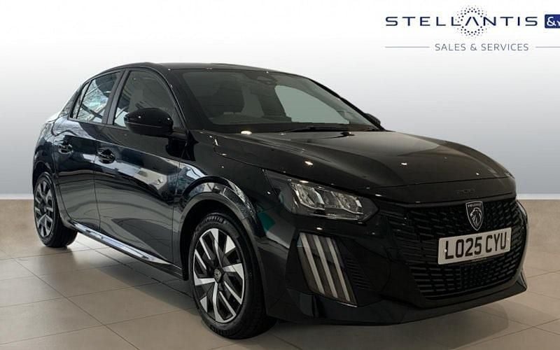 Used 2025 Peugeot 208 Style Hatchback | £16,673 (Fair price) - Image 1/3