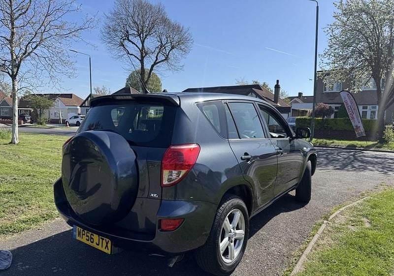 Usado Toyota RAV4 2006 Cinzento SUV