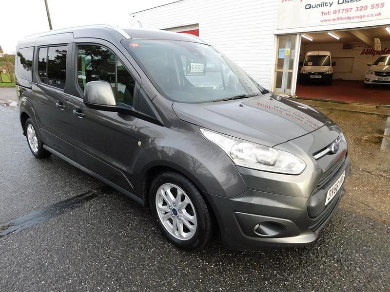 Grey Used 2016 Ford Tourneo Connect Titanium MPV | £9,995 (Fair price) - Image 1/4
