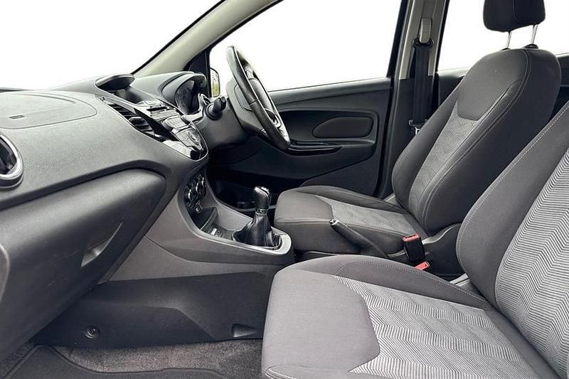 Used Ford Ka Plus Zetec 85 HP (62 kW) 2017 Black Hatchback