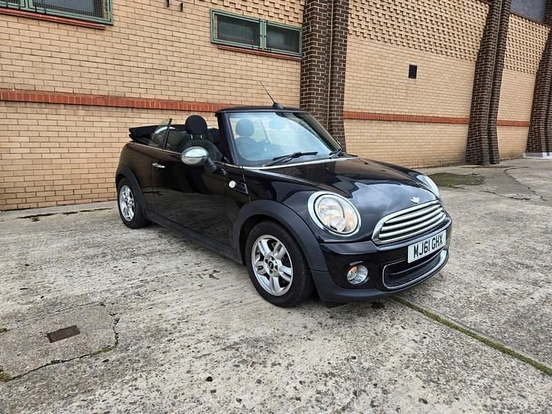Black Used 2011 Mini ONE Hatchback | £1,300 (Super price) - Image 1/4