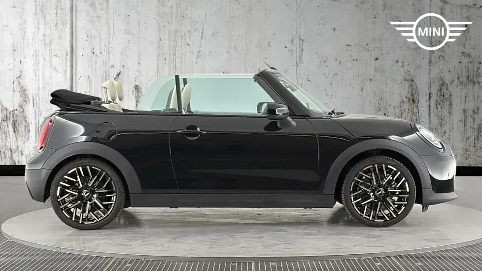 Used Mini Cooper Cabriolet 161 HP (118 kW) 2025 Black Cabriolet