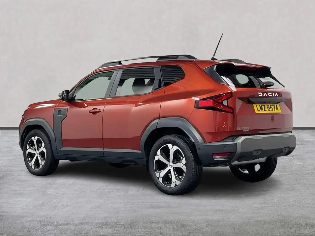 New Dacia Duster Journey 143 HP (105 kW) 2026 Orange Hatchback