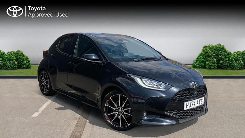 Black Used 2024 Toyota Yaris Hybrid Sport Hatchback | £23,999 (Expensive) - Image 1/4