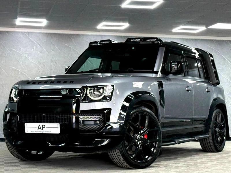 Grey Used 2023 Land Rover Defender SE Dynamic SUV | £65,990 - Image 1/4