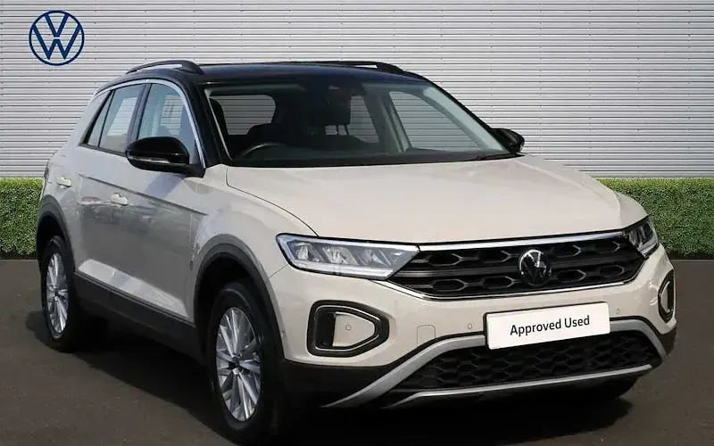 Used VW T-Roc Life 150 HP (110 kW) 2025 SUV