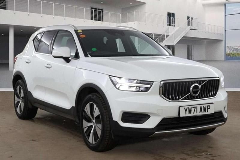 Used Volvo XC40 Inscription 2022 White SUV