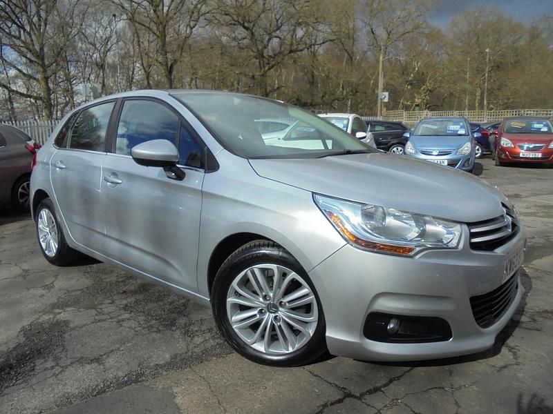Silver Used 2014 Citroën C4 VTR Sport Hatchback | £3,495 (A bit pricey) - Image 1/4