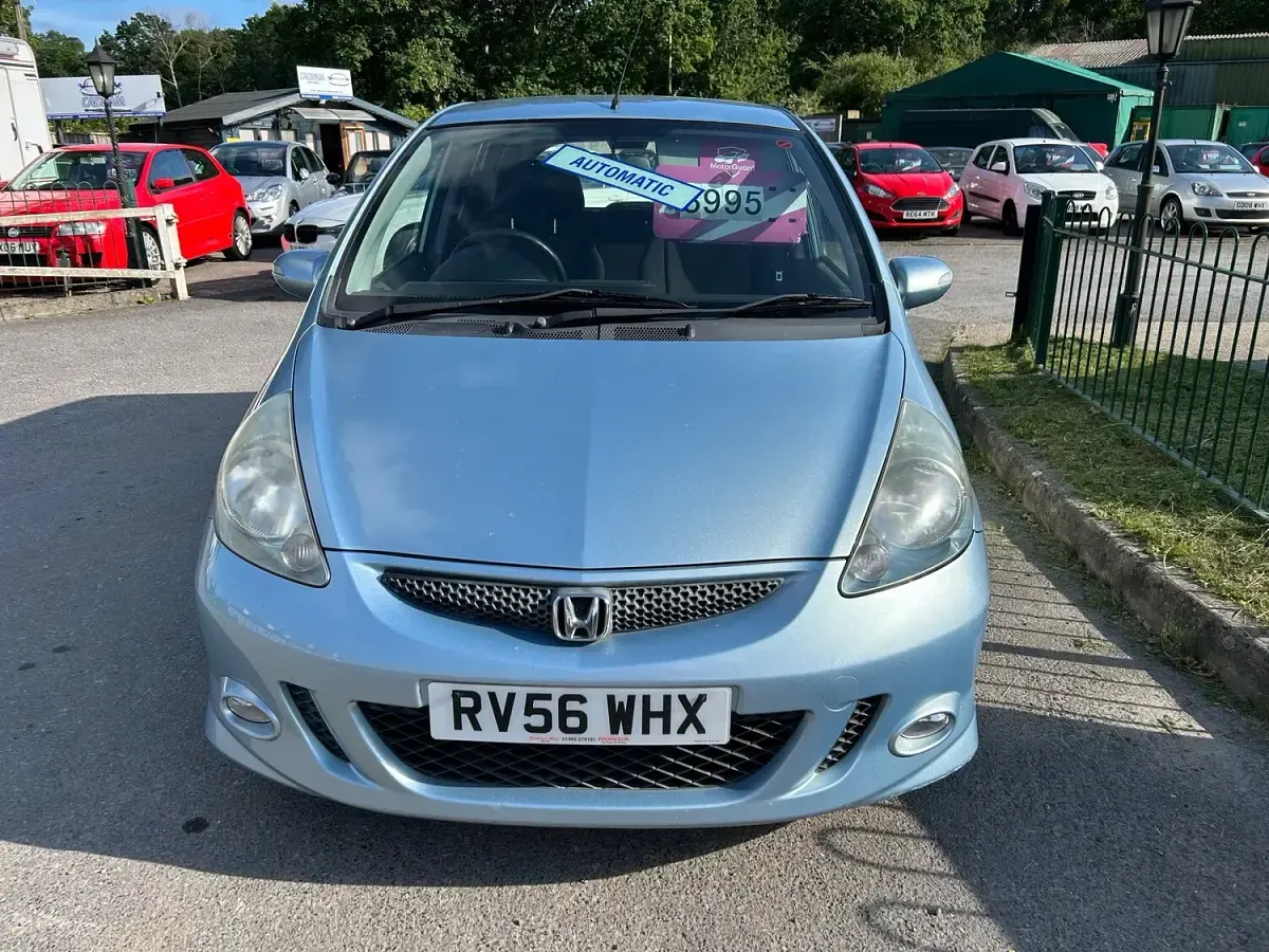 Used Honda Jazz Sport 83 HP (61 kW) 2006 Blue Hatchback