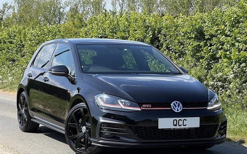 Begagnad VW Golf VIII GTI 245 HK (180 kW) 2020 Halvkombi