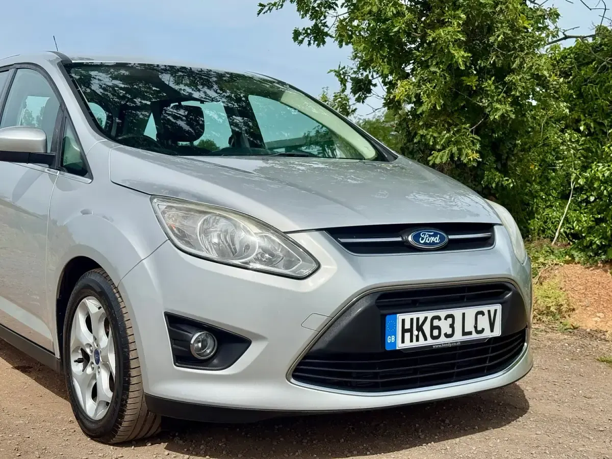 Used Ford Grand C-Max Zetec 2014 Silver MPV