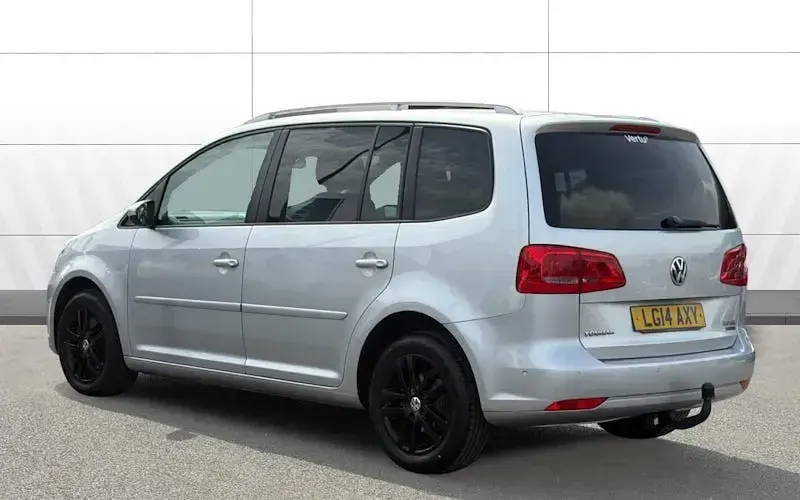 Used VW Touran SE 140 HP (102 kW) 2015 MPV