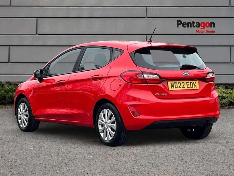 Used Ford Fiesta Trend 75 HP (55 kW) 2022 Red Hatchback