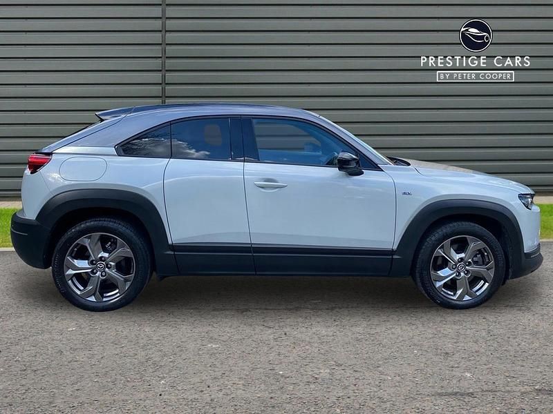 Used Mazda MX30 Makoto 106 kW (145 HP) 2023 White SUV