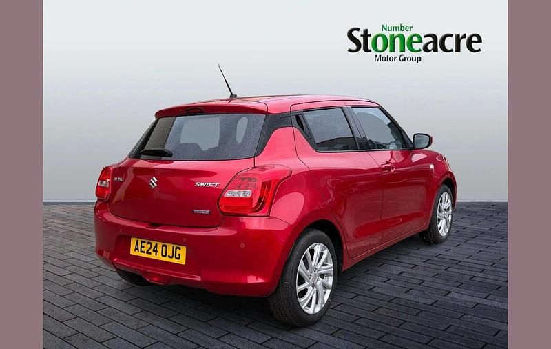 Used Suzuki Swift SZ-T 81 HP (59 kW) 2024 Red Hatchback